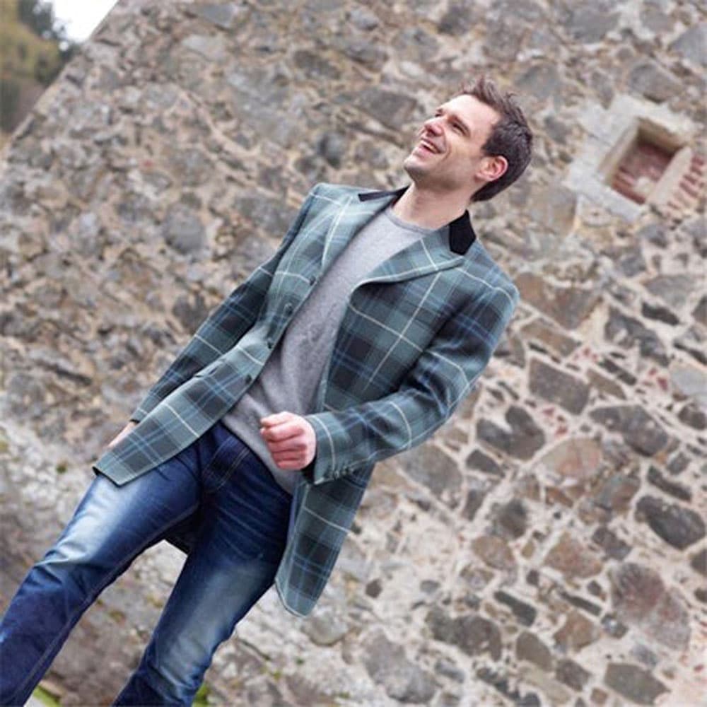 Men's Mid-Thigh Length Tartan Jacket image 2